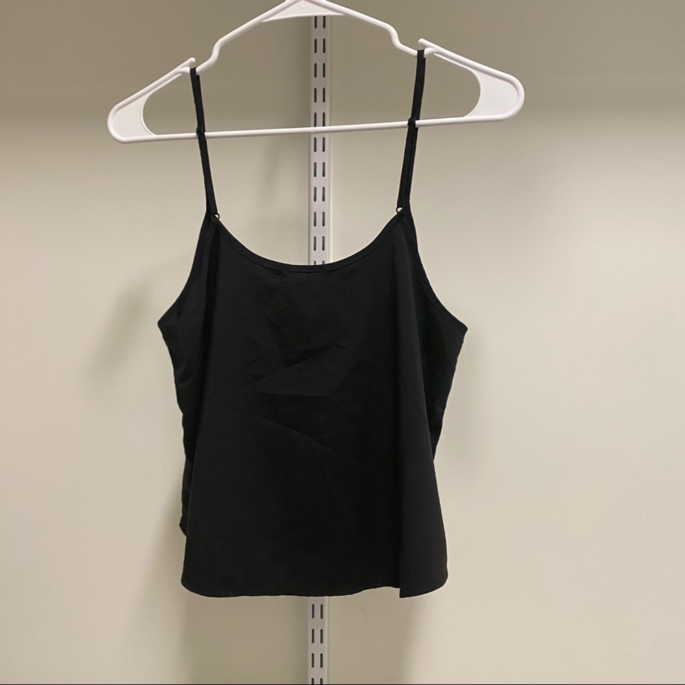 Oak Fort Adjustable strap top